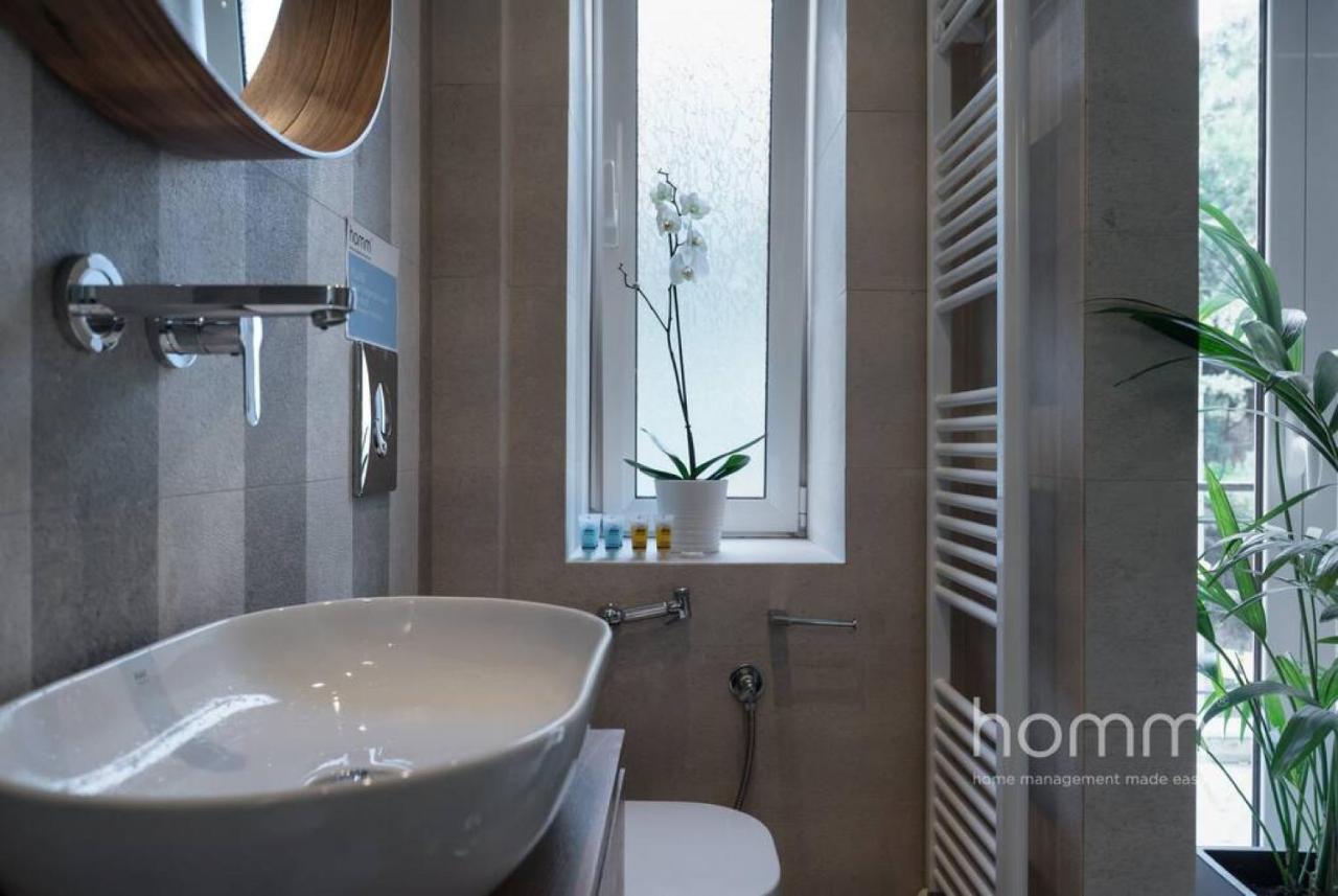 Renovated Homm Apartment In Lycabettus, Pitanis Str Athens Luaran gambar